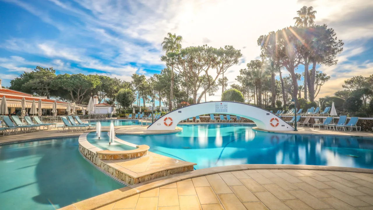 Gallery Four Seasons Country Club home